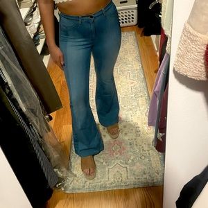 VIBRANT BLUE FLARE JEANS